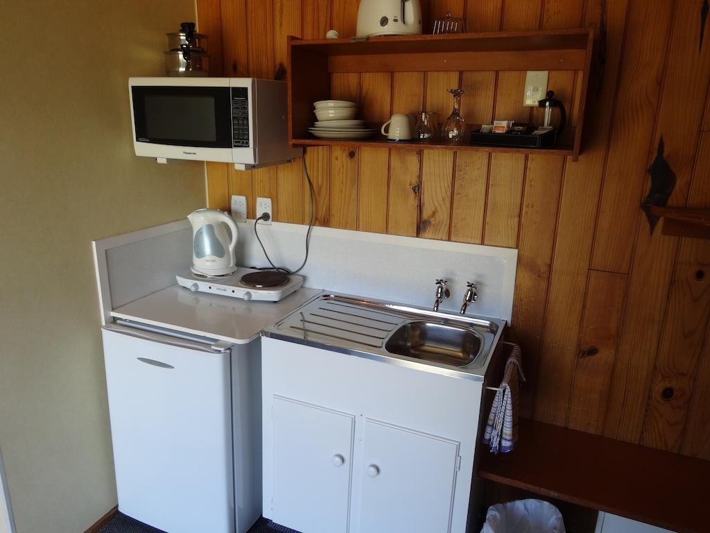 Ninety Mile Beach Holiday Park Waipapakauri ห้อง รูปภาพ