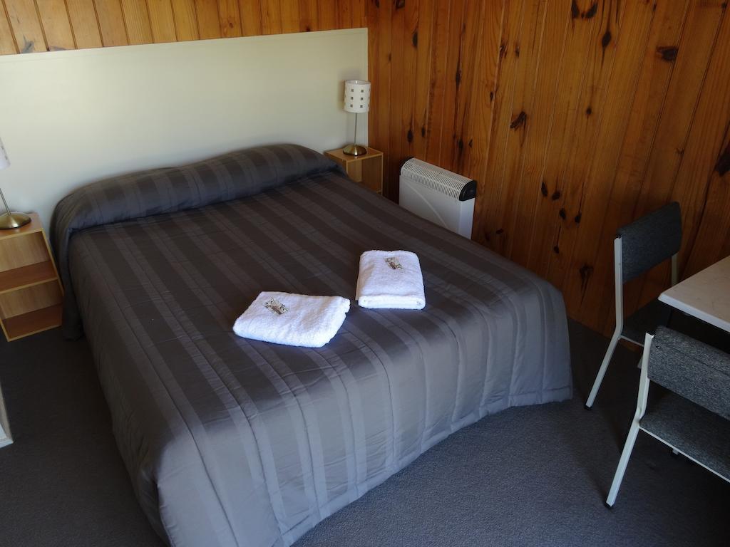 Ninety Mile Beach Holiday Park Waipapakauri ห้อง รูปภาพ