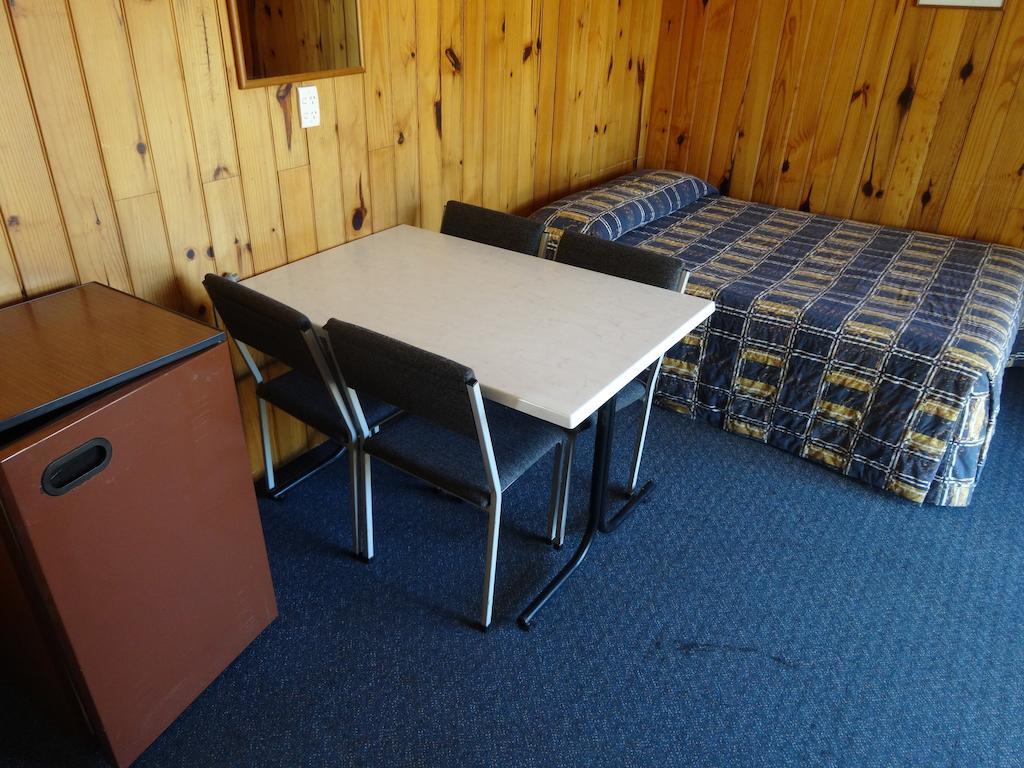 Ninety Mile Beach Holiday Park Waipapakauri ห้อง รูปภาพ